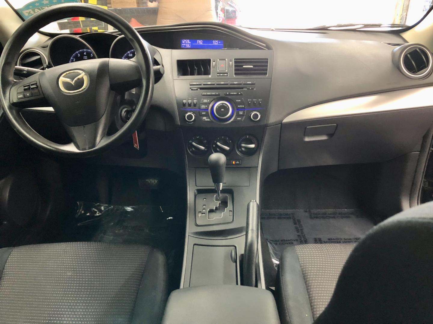 2012 Black Mazda MAZDA3 i Sport 4-Door (JM1BL1UG6C1) with an 2.0L L4 DOHC 16V engine, AUTOMATIC transmission, located at 533 S West End Blvd., Quakertown, PA, 18951, (877) 257-4995, 40.343994, -75.303604 - Photo#6